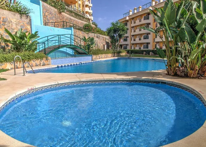 דירה 4 Bedroom Luxury Duplex With Sea Views By Puerto Banus *
