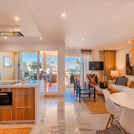 4 Bedroom Luxury Duplex With Sea Views By Puerto Banus Διαμέρισμα Μαρμπέλλα