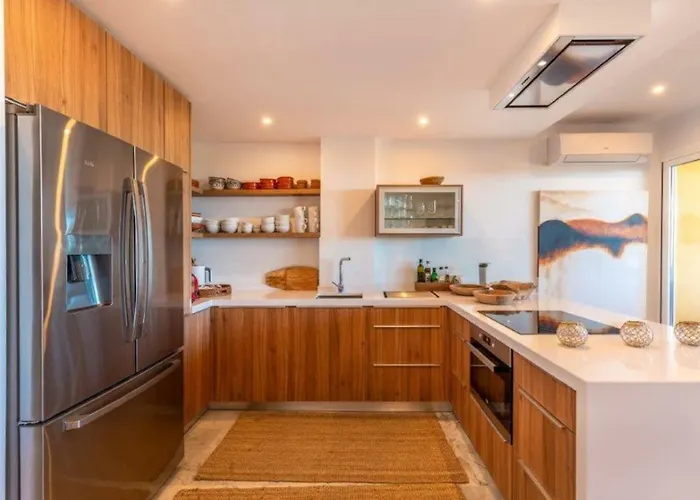 Apartament 4 Bedroom Luxury Duplex With Sea Views By Puerto Banus Marbella